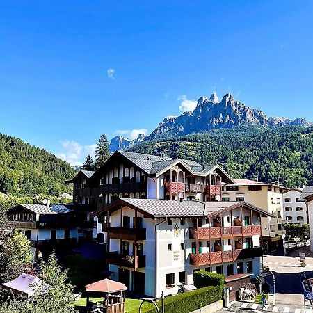 Hotel Isolabella Wellness Fiera Di Primiero Eksteriør billede