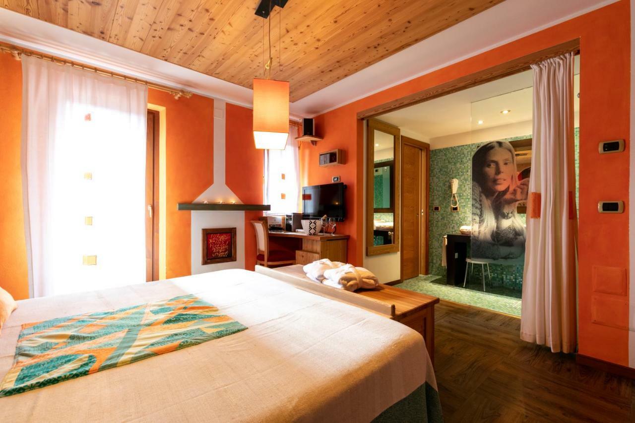 Hotel Isolabella Wellness Fiera Di Primiero Eksteriør billede